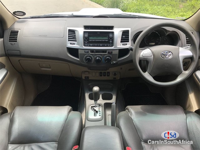 Toyota Fortuner 2.5D-4D Automatic 2013 in Gauteng - image