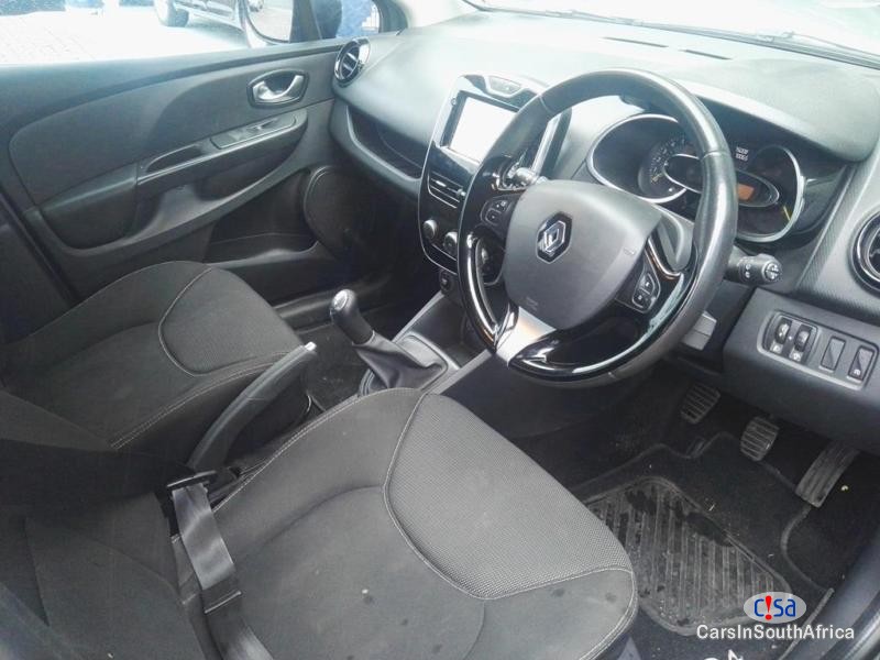 Renault Clio 66kW Turbo Expression Manual 2015 - image 7