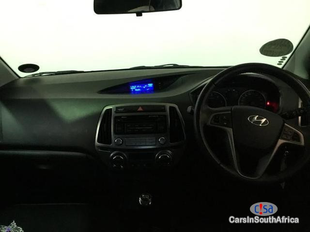 Hyundai i20 1.4CRDi Glide Manual 2015 in Western Cape - image