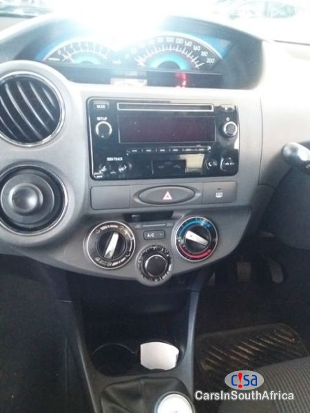 Toyota Etios 1.5 Xi Manual 2016 - image 7