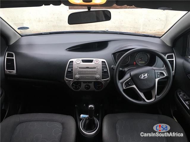 Hyundai i20 1.6 GLS Manual 2010 in Gauteng - image