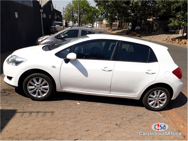 Toyota Auris 1.8 RX Manual 2009 - image 7