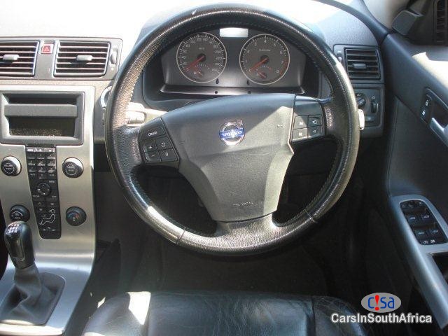 Volvo V50 2.4i Manual 2005 in Gauteng - image