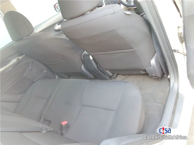 Toyota Auris 1.4 RT Manual 2007 in Gauteng - image