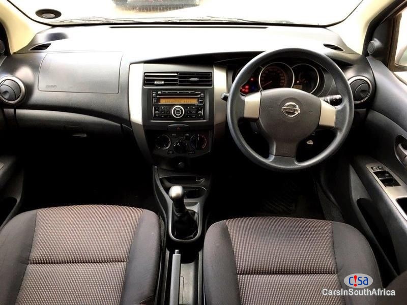 Nissan Livina 1.6 Acenta Manual 2014 - image 7