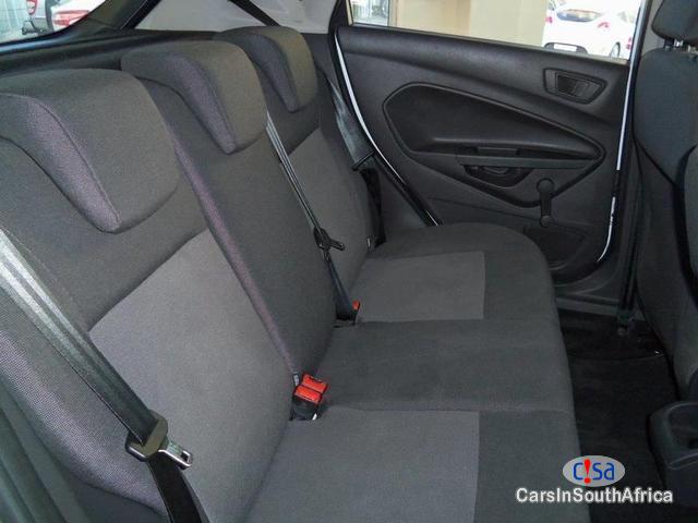 Ford Fiesta 1.4 Ambiente Manual 2016 - image 8