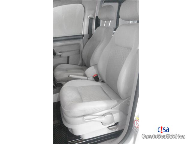 Volkswagen Caddy Kombi 1.9 TDI Life Manual 2009 in South Africa - image