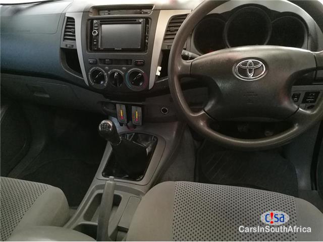 Toyota Hilux 3.0 D-4D R/Body Raider Manual 2007 in South Africa - image