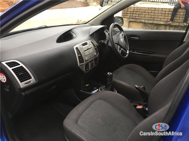 Hyundai i20 1.6 GLS Manual 2010 in South Africa - image