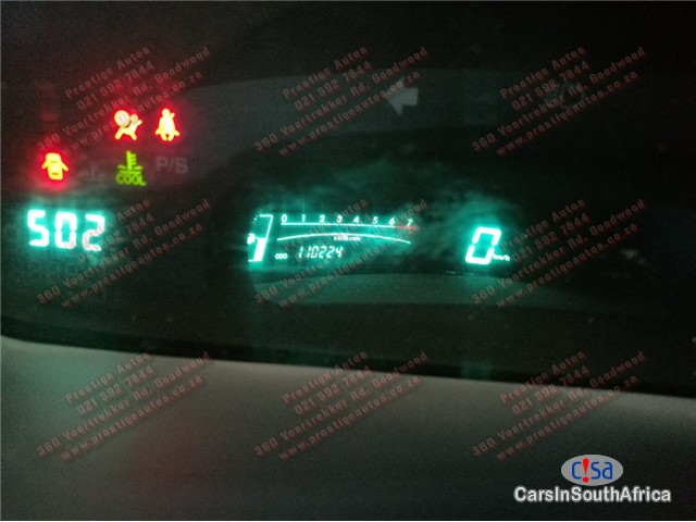 Toyota Yaris 1.3 T3 Manual 2007 - image 8