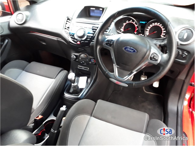 Ford Fiesta ST 1.6 EcoBoost Manual 2017 - image 8