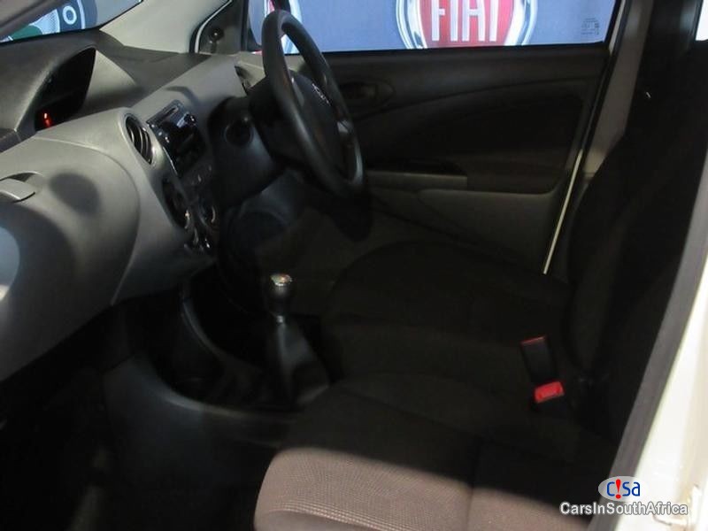 Toyota Etios 1.5 Xs Manual 2017 - image 8