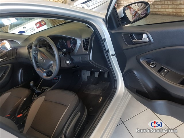 Hyundai i20 I20 1.2 Motion Manual 2018 in South Africa - image