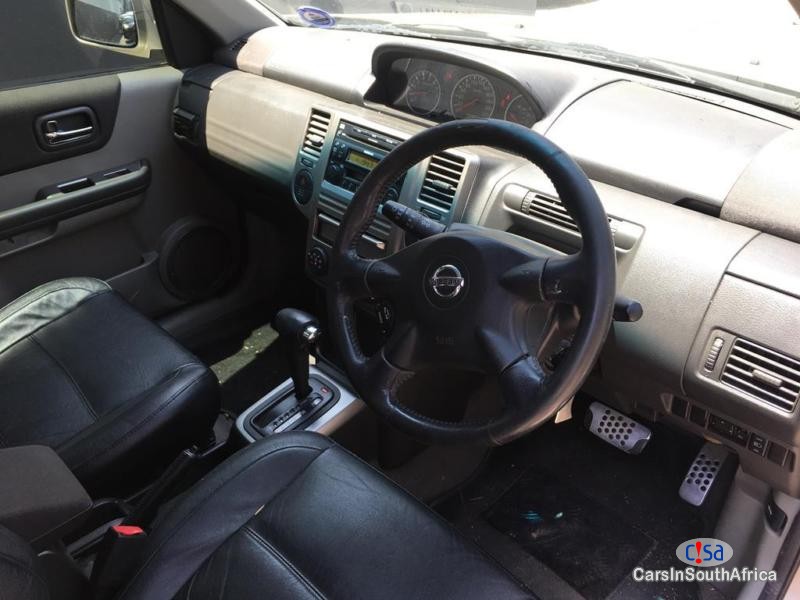 Nissan X-trail Automatic 2006 - image 8