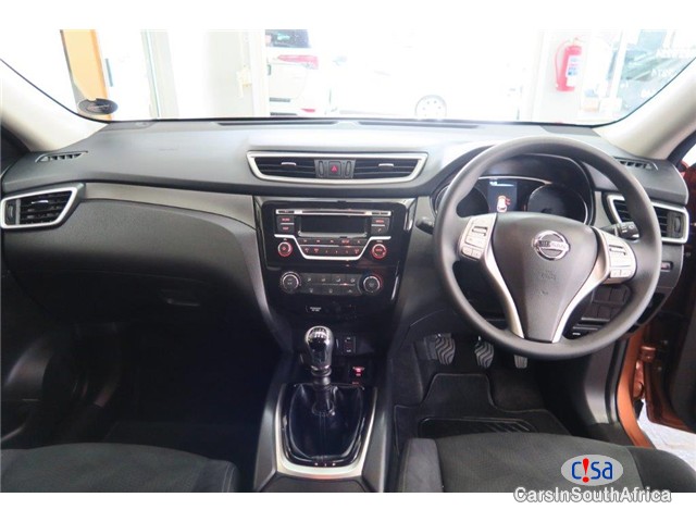 Nissan X-trail 2.0 4x2 XE Manual 2016 - image 8