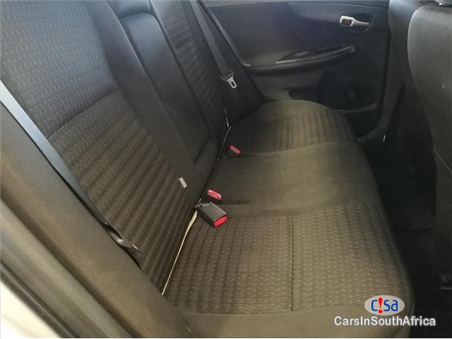 Toyota Corolla 1.6 Professional Manual 2009 - image 9