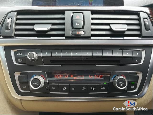 BMW 3-Series 320d Luxury Line Sport-Steptronic Automatic 2013 - image 9