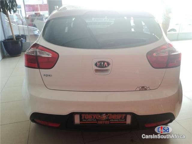 Kia Rio Manual 2013 - image 9