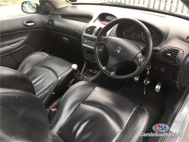 Peugeot 206 2.0 CC Manual 2006 - image 9