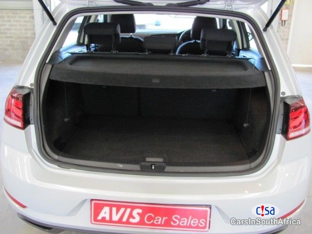 Volkswagen Golf VII MY17 1.0 TSI BMT TRENDLINE Manual 2017 - image 9