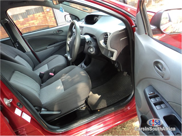 Toyota Etios 1.5 Xs Manual 2013 - image 9