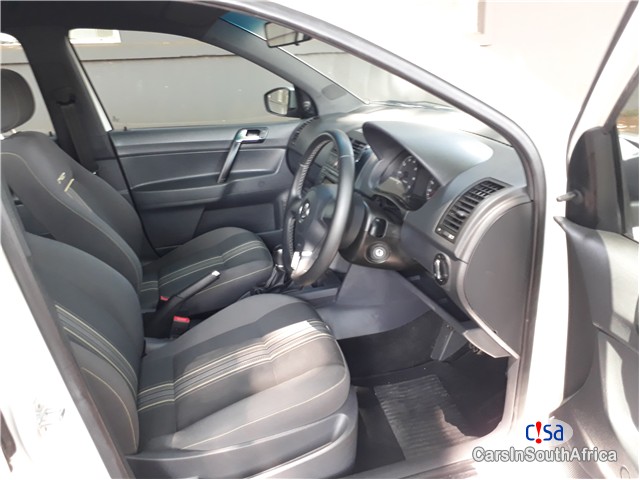 Volkswagen Polo Vivo Hatch 1.4 Street Manual 2016 - image 9