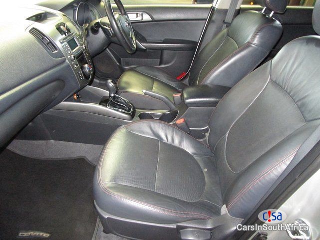 Kia Cerato 2.0 SX Automatic 2011 - image 9