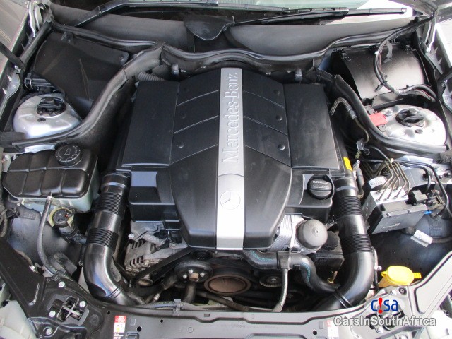 Mercedes Benz CLK-Class 320 Coupe Elegance Touchshift Automatic 2003 - image 9