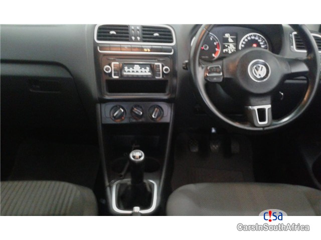 Volkswagen Polo 1.4 Comfortline Manual 2012 - image 9