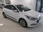 Hyundai i20 1.2 Fluid Automatic 2017