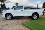 Toyota Hilux 2.4GD Manual 2020