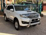 Toyota Fortuner 3.0 D4-D 4x4 Automatic 2011