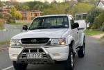 Toyota Hilux 2700i Manual 2005