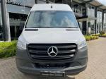 Mercedes Benz 2.0 Manual 2022