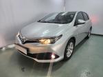 Toyota Auris Hatchback Manual 2017