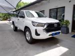 Toyota Hilux 2.4D Manual 2018