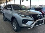 Toyota Fortuner 2.8 Automatic 2022